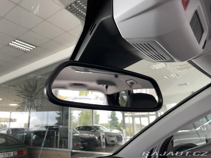 Peugeot 5008 1,5BlueHDi AT8*REZERVACE! 2021