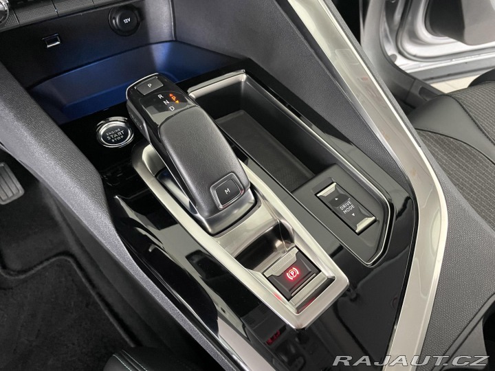 Peugeot 5008 1,5BlueHDi AT8*REZERVACE! 2021