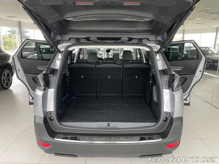 Peugeot 5008 1,5BlueHDi AT8*REZERVACE! 2021