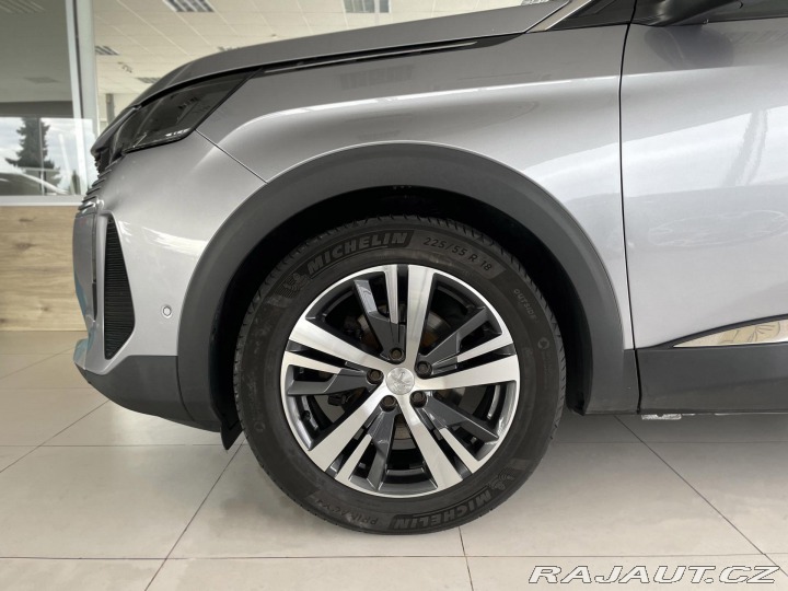 Peugeot 5008 1,5BlueHDi AT8*REZERVACE! 2021