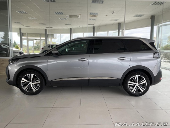 Peugeot 5008 1,5BlueHDi AT8*REZERVACE! 2021