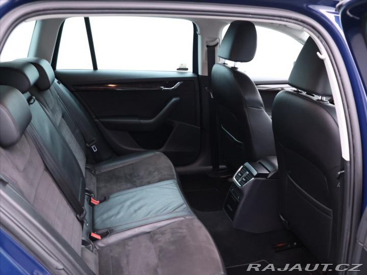 Škoda Octavia 1,4 TSI DSG Elegance+ Xen 2013