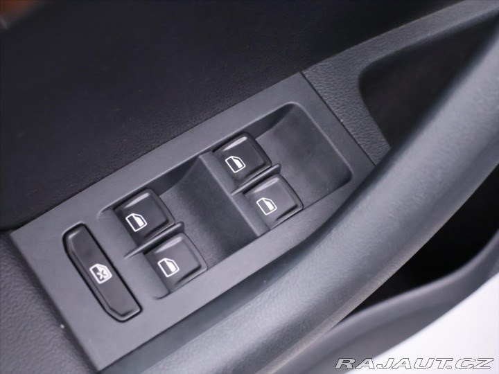 Škoda Octavia 1,4 TSI DSG Elegance Plus 2013