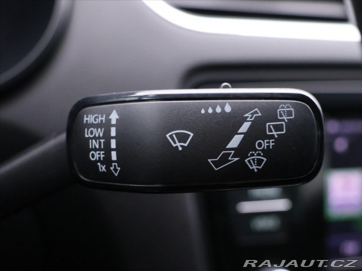 Škoda Octavia 1,4 TSI DSG Elegance+ Xen 2013