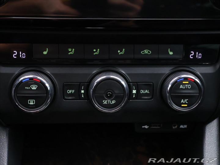 Škoda Octavia 1,4 TSI DSG Elegance+ Xen 2013