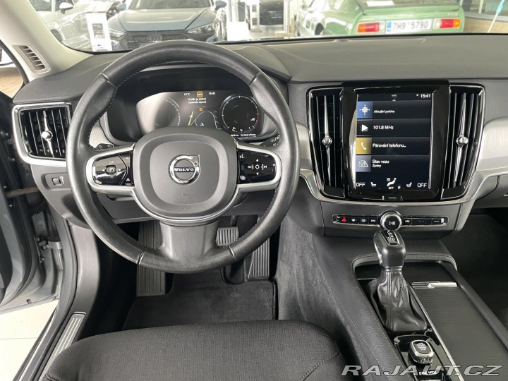 Volvo V90 D4 140kW Aut*Keyless*REZE 2019