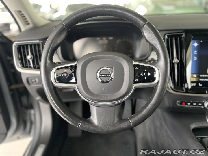 Volvo V90 D4 140kW Aut*Keyless*Tažn 2019