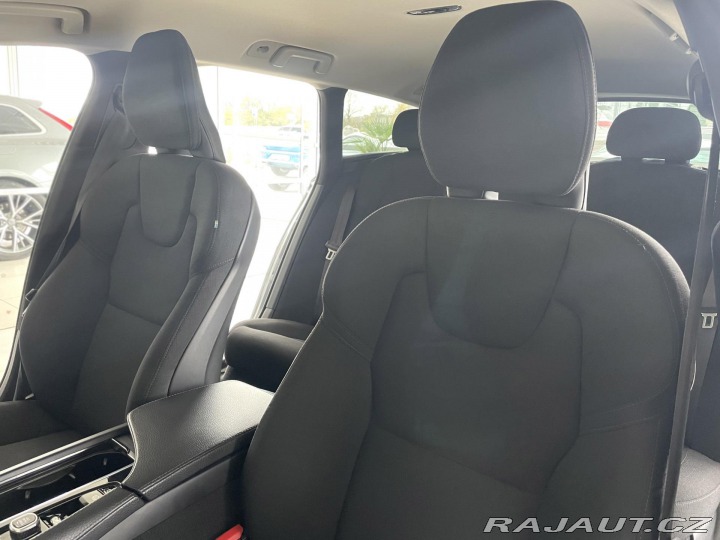 Volvo V90 D4 140kW Aut*Keyless*Tažn 2019