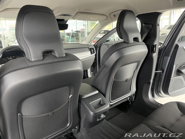 Volvo V90 D4 140kW Aut*Keyless*Tažn 2019