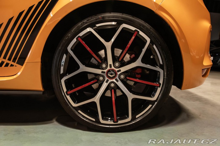 Renault Mégane R.S. TROPHY, DPH, MANUÁL 2019