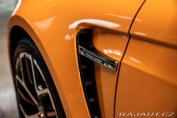 Renault Mégane R.S. TROPHY, DPH, MANUÁL 2019