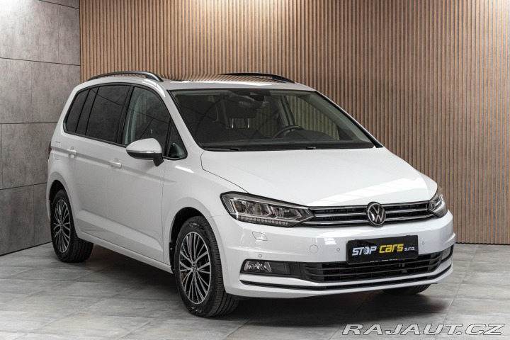Volkswagen Touran 1.5 TSI TAŽNÉ*7.MÍST*DPH* 2023
