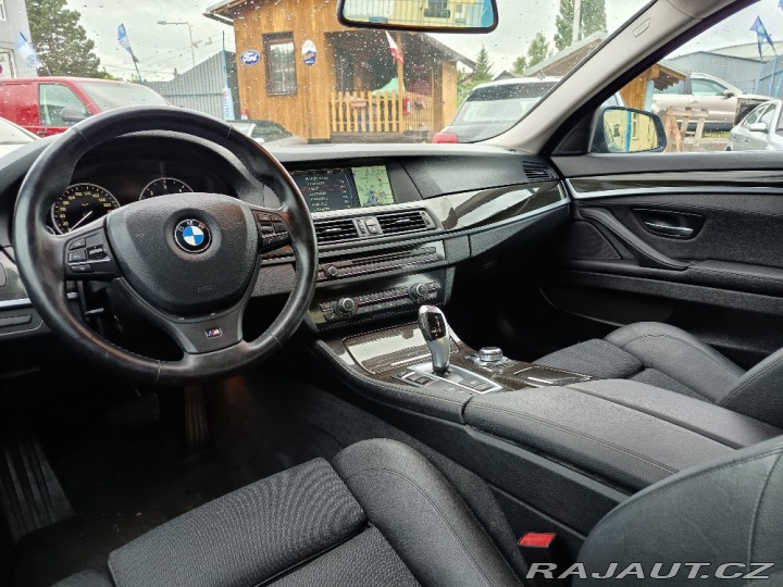 BMW 5 525D xdrive ČR Webasto 2012