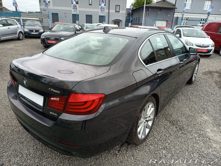 BMW 5 525D xdrive ČR Webasto 2012