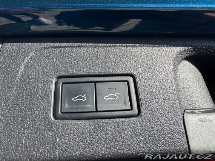 Volkswagen Passat Elegance 2,0TDI 110kW DS 2023