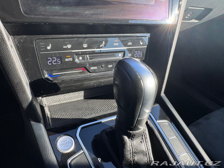 Volkswagen Passat Elegance  2,0TDI 110kW DS 1800