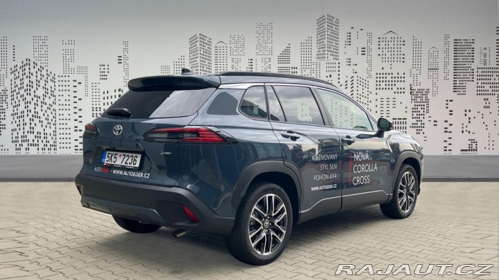 Toyota Corolla Cross 2,0 Hybrid e-CVT 4x4 Exec 2025