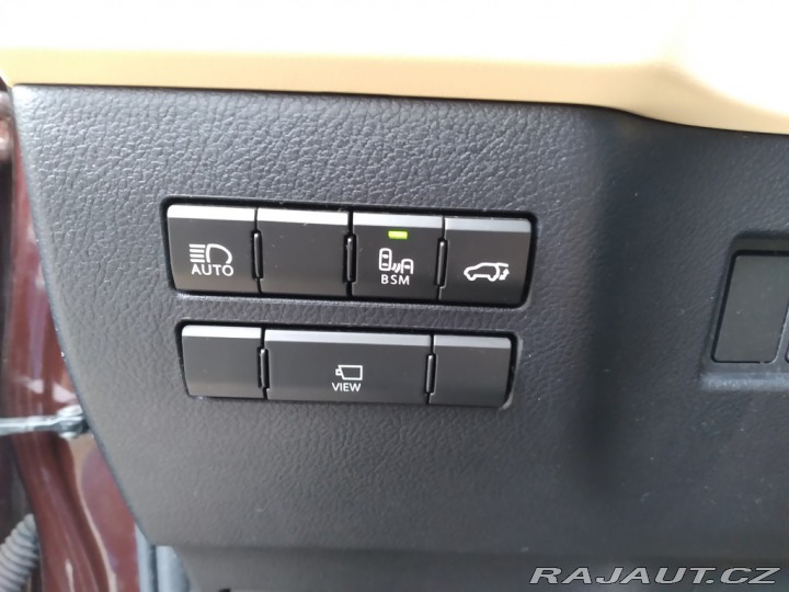Lexus NX 300h AWD LUXURY 2018