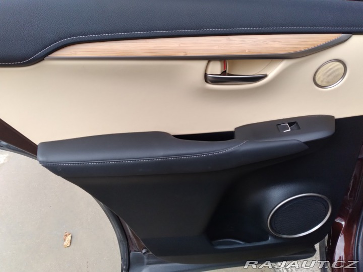 Lexus NX 300h AWD LUXURY 2018