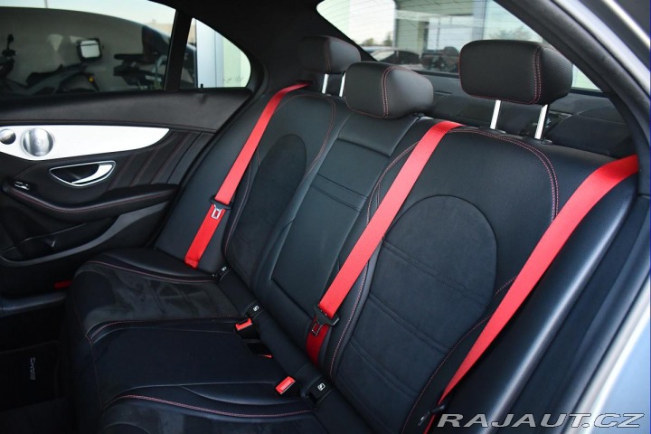 Mercedes-Benz C 43 AMG 4M PANO ČR 2019
