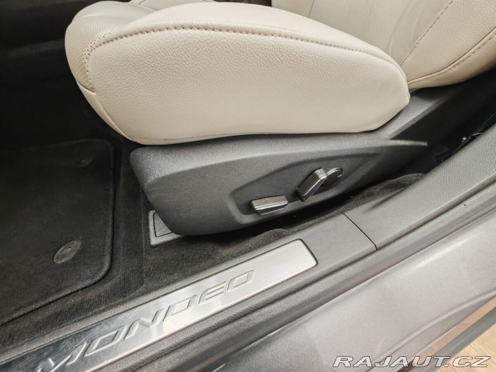 Ford Mondeo Titanium 2.0 EcoBoost 179 2016