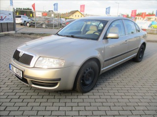 Škoda Superb 2,0 FSi 85kw Elegance Taž