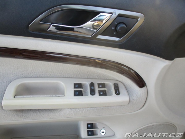 Škoda Superb 2,0 FSi 85kw Elegance Taž 2005