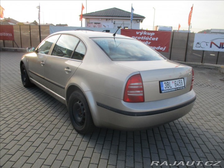 Škoda Superb 2,0 FSi 85kw Elegance Taž 2005