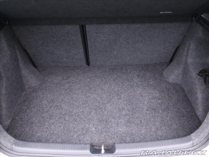 Toyota Corolla 1,6 VVT 81kW Klimatizace 2006