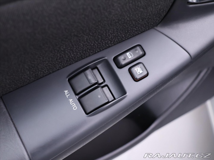 Toyota Corolla 1,6 VVT 81kW Klimatizace 2006