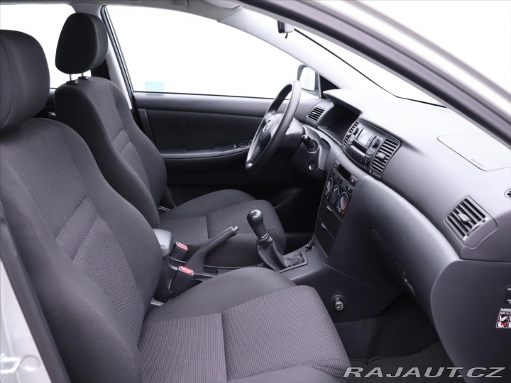 Toyota Corolla 1,6 VVT 81kW Klimatizace 2006