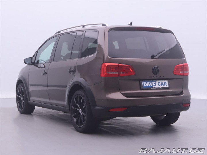 Volkswagen Touran 2,0 TDI 125kW DSG Cross 7 2013
