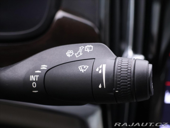 Volvo V90 2,0 D4 AWD Aut CZ Momentu 2017