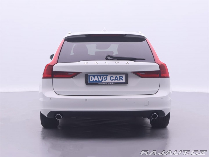 Volvo V90 2,0 D4 AWD Aut CZ Momentu 2017