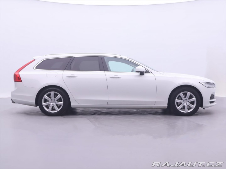 Volvo V90 2,0 D4 AWD Aut CZ Momentu 2017