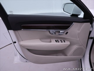 Volvo V90 2,0 D4 AWD Aut CZ Momentu 2017