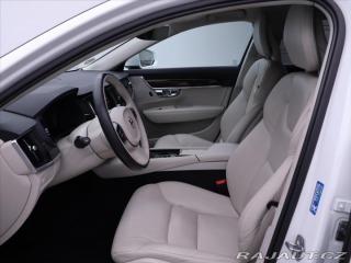 Volvo V90 2,0 D4 AWD Aut CZ Momentu 2017