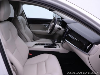 Volvo V90 2,0 D4 AWD Aut CZ Momentu 2017