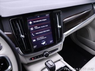 Volvo V90 2,0 D4 AWD Aut CZ Momentu 2017
