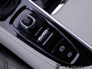 Volvo V90 2,0 D4 AWD Aut CZ Momentu 2017