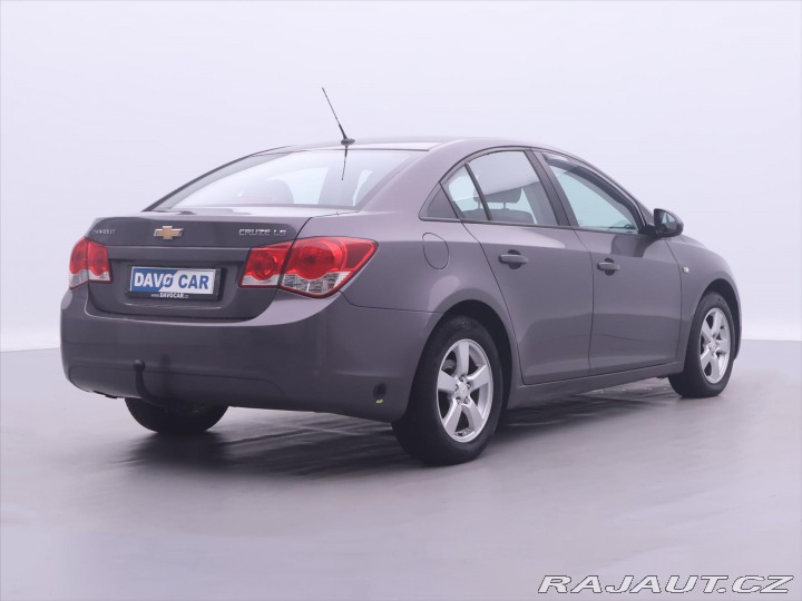 Chevrolet Cruze 1,6 i 91kW CZ Klima Tažné 2012
