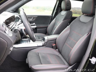 Mercedes-Benz GLB 2,0 220 4MATIC AMG Premiu 2025
