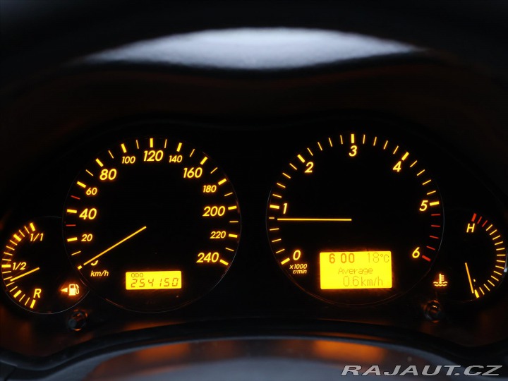 Toyota Avensis 2,2 D-4D 130kW Premium 2009