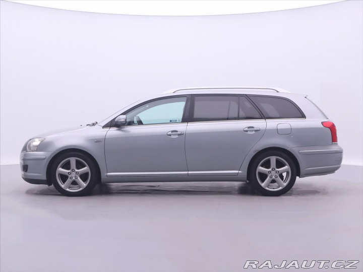 Toyota Avensis 2,2 D-4D 130kW Premium 2009