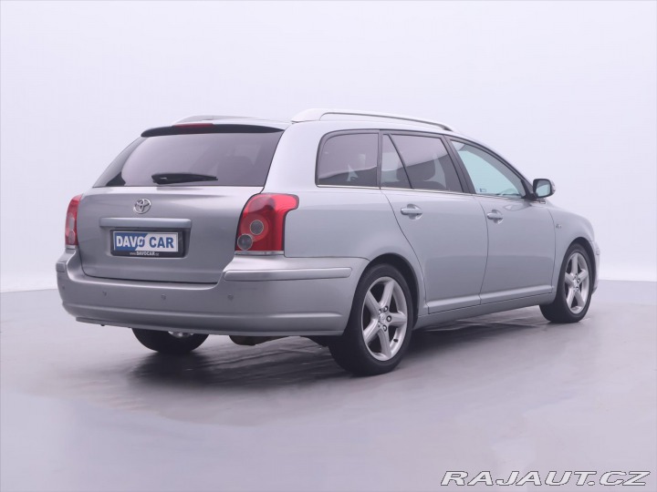 Toyota Avensis 2,2 D-4D 130kW Premium 2009