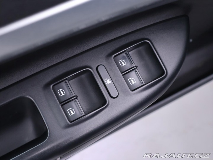 Škoda Octavia 2,0 TDI RS 125kW DSG Xeno 2010