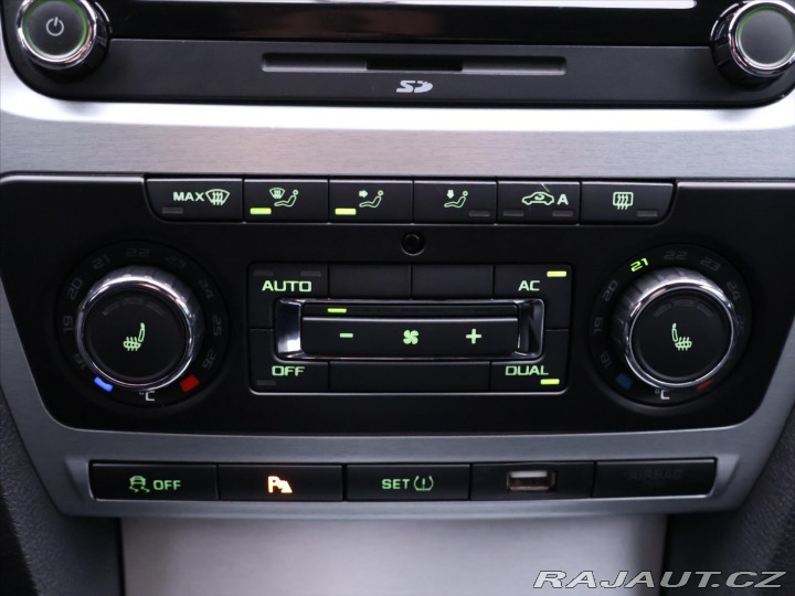 Škoda Octavia 2,0 TDI RS 125kW DSG Xeno 2010