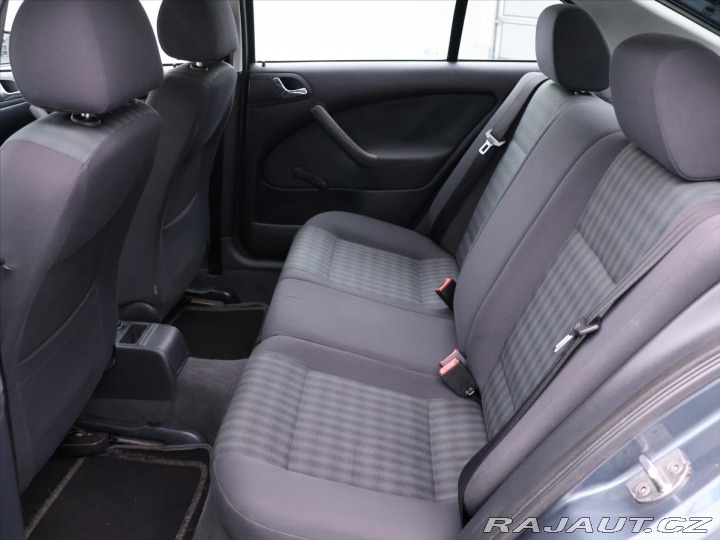 Škoda Octavia 1,6 i 75kW CZ Klima Tažné 2003