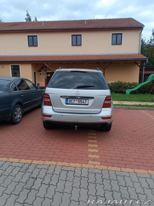 Mercedes-Benz M 2,8 ML 280cdi 1800