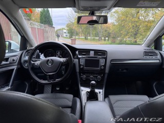 Volkswagen Golf 1,4 TGI – nové pneu, ro 1800